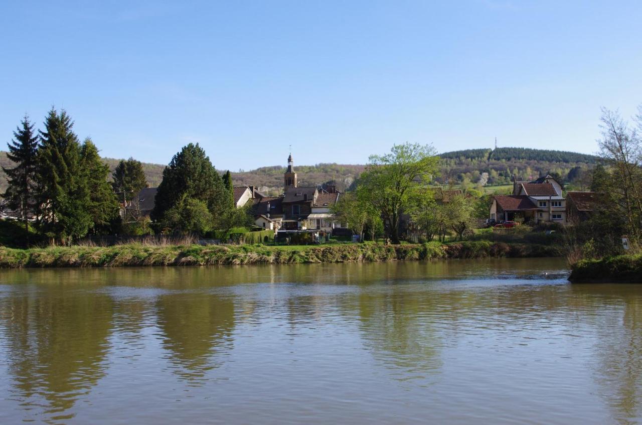 Le Doux Rivage, Proche De Charleville, Jardin Et Acces A La Voie Verte Joigny-sur-Meuse Kültér fotó