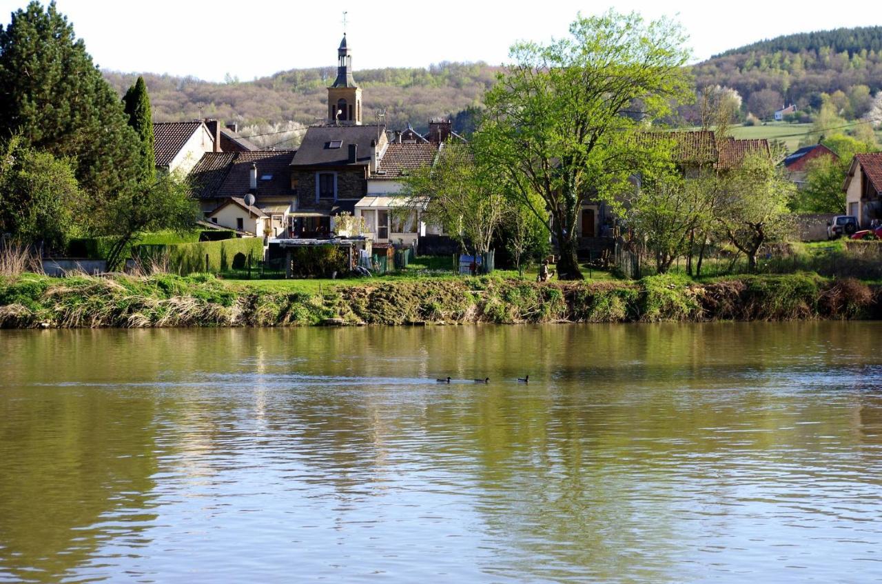 Le Doux Rivage, Proche De Charleville, Jardin Et Acces A La Voie Verte Joigny-sur-Meuse Kültér fotó